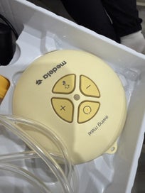 Listing 2 of 5 for Medela swing maxi breast pump
