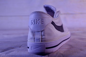 Listing 5 of 18 for NIKE SHOES AMAZING CANVAS SHOES 60% OFF AS NEW "BIG SALE" SIZE 11 $49