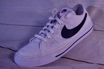 Listing 7 of 18 for NIKE SHOES AMAZING CANVAS SHOES 60% OFF AS NEW "BIG SALE" SIZE 11 $49