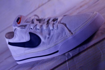 Listing 10 of 18 for NIKE SHOES AMAZING CANVAS SHOES 60% OFF AS NEW "BIG SALE" SIZE 11 $49
