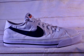 Listing 17 of 18 for NIKE SHOES AMAZING CANVAS SHOES 60% OFF AS NEW "BIG SALE" SIZE 11 $49