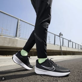 Listing 9 of 18 for NIKE MEN'S SHOES INTERACT RUN BRAND NEW BOXED 30% OFF "CRAZY SALE" SIZE 9 $109