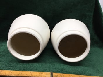 Listing 8 of 10 for Vintage Ernest Shufflebotham Hand-Potted Crown Lynn Vase x2
