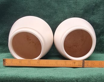 Listing 9 of 10 for Vintage Ernest Shufflebotham Hand-Potted Crown Lynn Vase x2