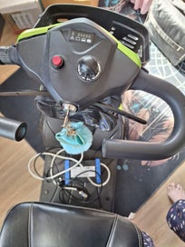 Listing 6 of 10 for Invacare Colibri mobility scooter