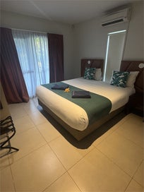 Listing 10 of 14 for Fiji Accomm Wyndham Denarau 7 Nights 2 Bdrm Deluxe Garden View 24 April 2027