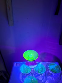Listing 2 of 4 for VINTAGE URANIUM GLASS SET OF 6 LIQUEUR GLASSES