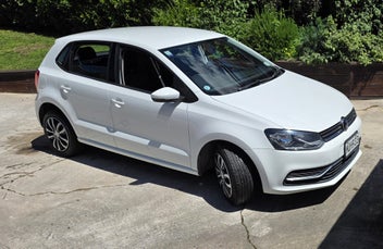 Volkswagen Polo 2014 photo 2