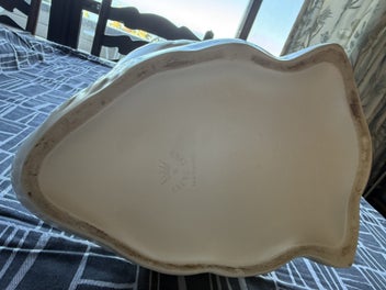 Listing 5 of 7 for Crown Lynn Swan Large