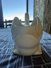 Listing 4 of 7 for Crown Lynn Swan Large