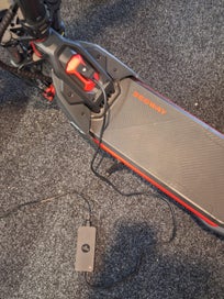 Listing 4 of 14 for Segway Ninebot ZT3 Pro all terrain E scooter.