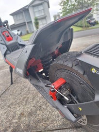 Listing 3 of 14 for Segway Ninebot ZT3 Pro all terrain E scooter.