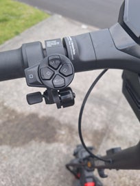 Listing 9 of 14 for Segway Ninebot ZT3 Pro all terrain E scooter.