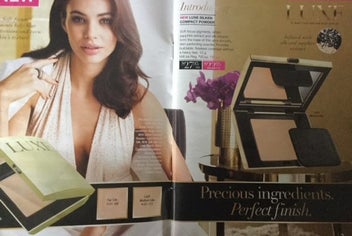 Listing 2 of 2 for Avon Luxe Silken Pressed Powder