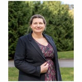 Brooke Azzopardi & Lauren Woolgar