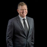 Sam McIlroy & Tim Bowden 