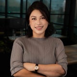 Esther He