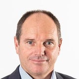Warren Hutt
