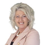 Linda Warren-Davey