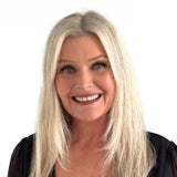 Bron Poole
