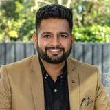 Agent Photo