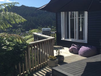 76 Wyndham Road, Pinehaven, Upper Hutt