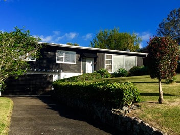 46 Woodstock Road, Forrest Hill, Auckland