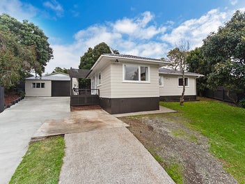 82 Kivell Close, Mangere East, Auckland
