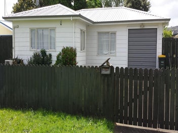 54 Rollerson Street, Papakura, Papakura