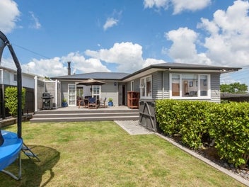 1/10 Bledisloe Street, Cockle Bay, Auckland