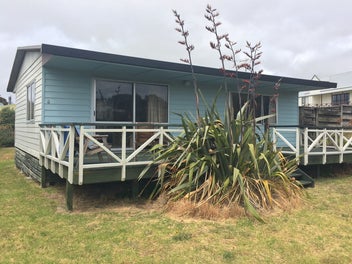 7 Palm Parade, Riversdale Beach, Masterton