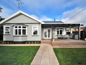 2 Celia Street, Redcliffs, Christchurch