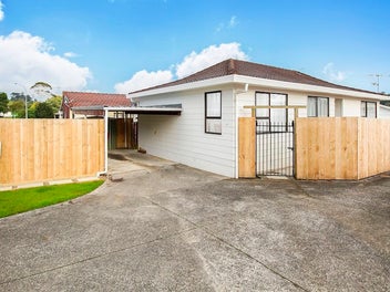 1/76 Luanda Drive, Ranui, Auckland