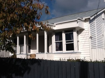 46 Mountain View Road, Morningside, Auckland