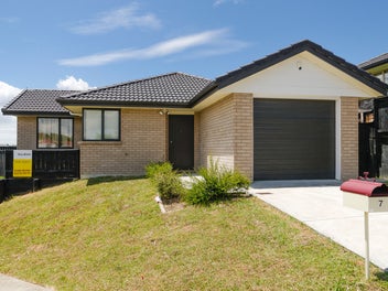 7 Anna Lane, Glen Eden, Auckland