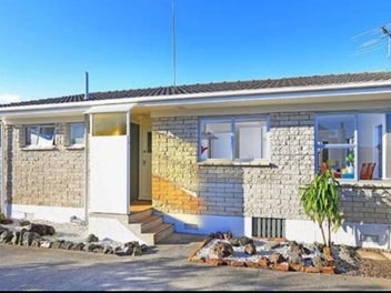 4/3 Corin Avenue, Manurewa, Auckland