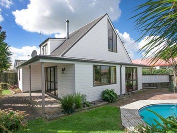 11 Stevenson Place, Leamington, Cambridge