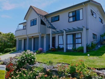 575 Pukehina Parade, Pukehina, Te Puke