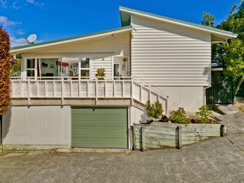 1/61 Stanley Road, Glenfield, Auckland