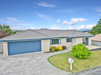 16 Jelicich Court, Henderson, Auckland