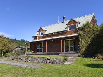 80 GARDEN Valley Road, Wairoa Valley, Brightwater