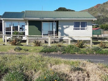 1 Point Road, Mōkau