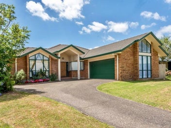 11 Linicro Place, Wattle Downs, Auckland