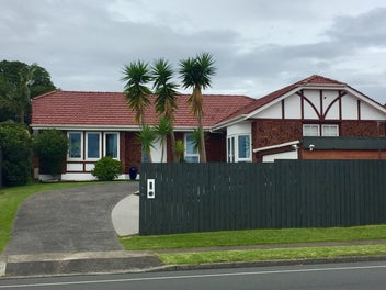 174 Prince Regent Drive, Farm Cove, Auckland