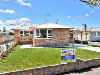 15 Glenview Terrace, Glenview, Hamilton