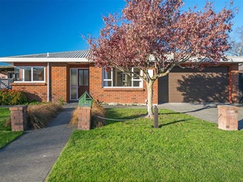 2 Westhaven Place, Redwoodtown, Blenheim