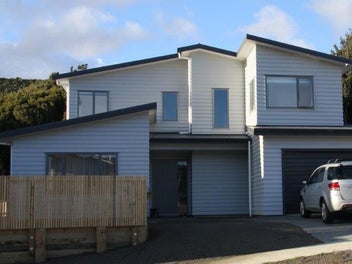 5 Crompton Avenue, Churton Park, Wellington