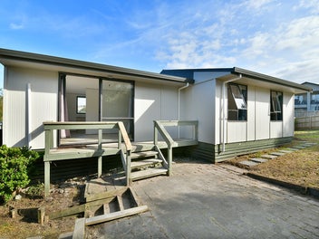 10 Shadon Place, Stanmore Bay, Whangaparaoa
