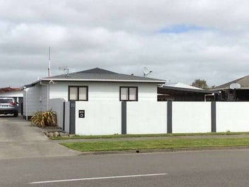 22 Peter Hall Drive, Kelvin Grove, Palmerston North
