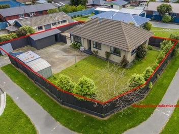 2A Skerten Avenue, Hornby, Christchurch